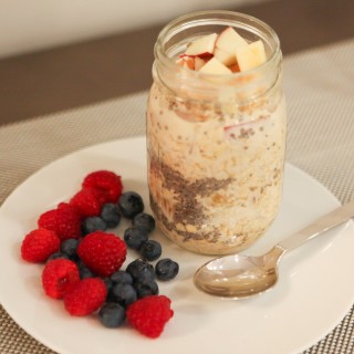 Overnight Fruit Oat Breakfast