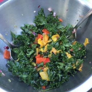 Summer-kale-and-peach-salad